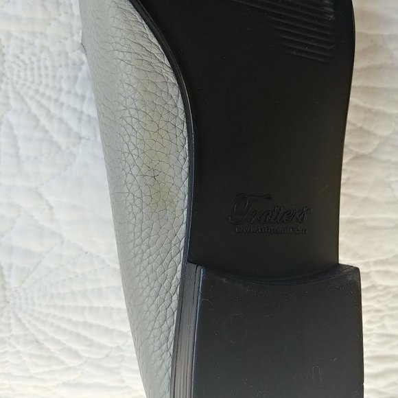 Grey Leather Loafers Size 9.5WW - Picture 11 of 11